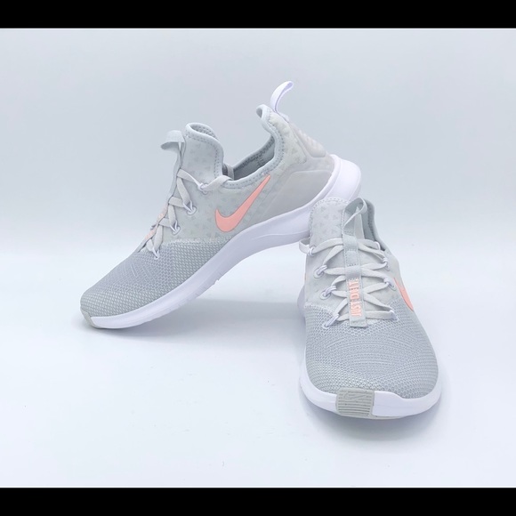 womens nike tr8 training shoe